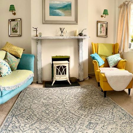 Holly Cottage Cosy Home In Sherwood Forest เอ็ดวินสโตว์ ภายนอก รูปภาพ