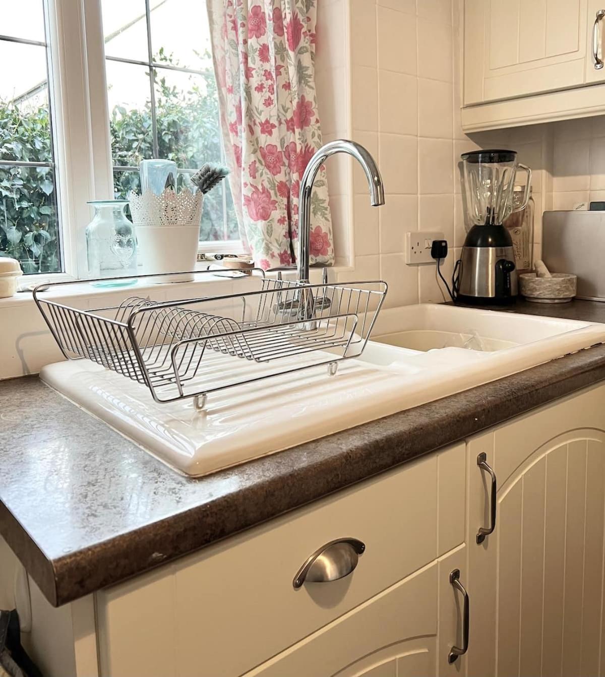 Holly Cottage Cosy Home In Sherwood Forest เอ็ดวินสโตว์ ภายนอก รูปภาพ